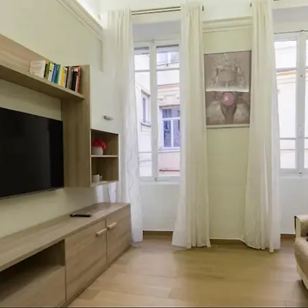 Appartement Celebrity House *